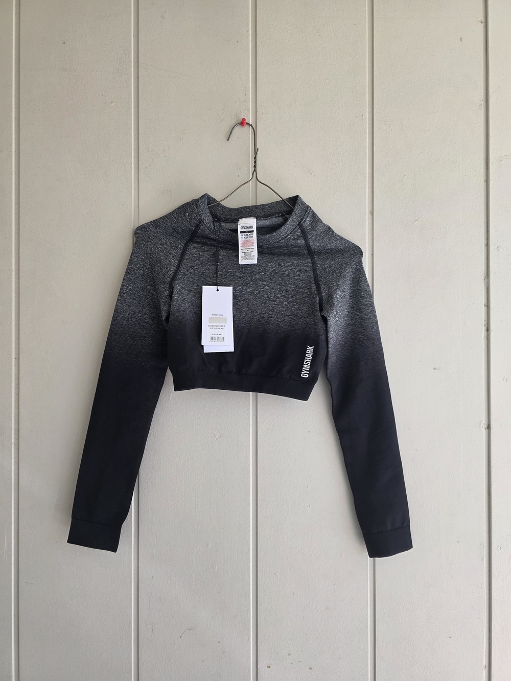 Gym shark Ombre Seamless Adapt Long Sleeve Crop Top Grey Small New With Tags